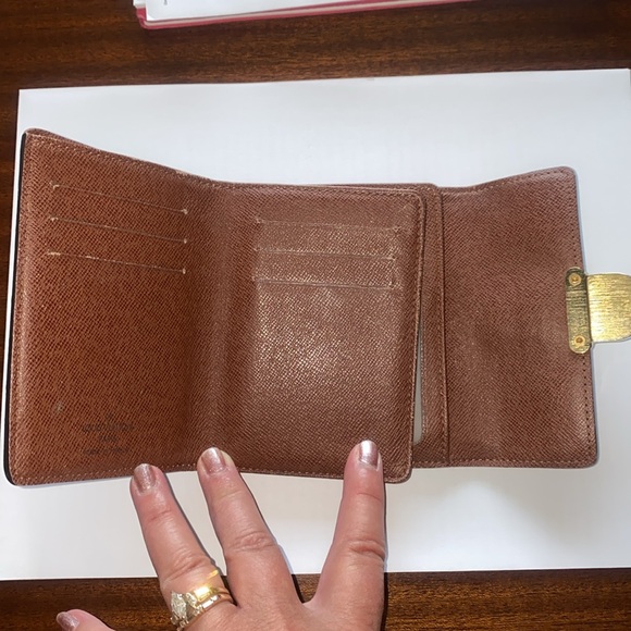 Louis Vuitton Rare Monogram Canvas Portefeuille Koala Trifold Wallet - Picture 7 of 17